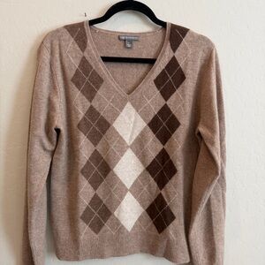 Cashmere Argyle V-Neck Sweater in Brown and Cream